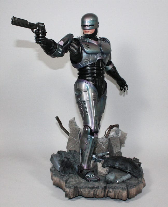 RoboCop Statue 1:4