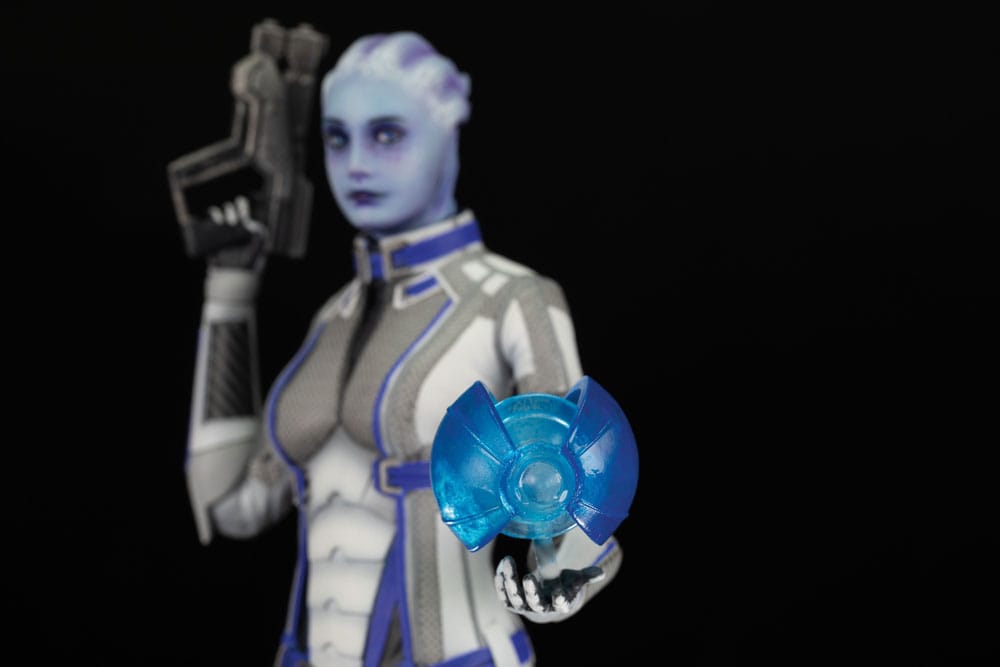 Mass Effect - Figurka Liara T'Soni [Dark Horse]