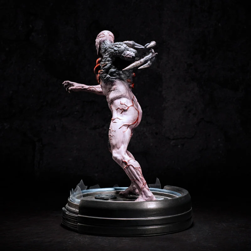 Resident Evil - Soška Tyrant T002 [Numskull]