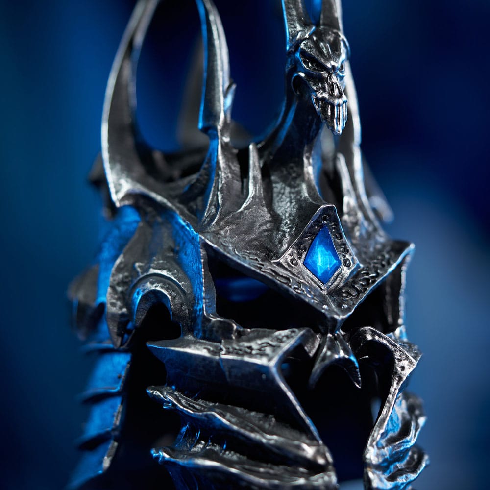 World of Warcraft - Helm of Domination Replika "Collectors Edition" [Blizzard]