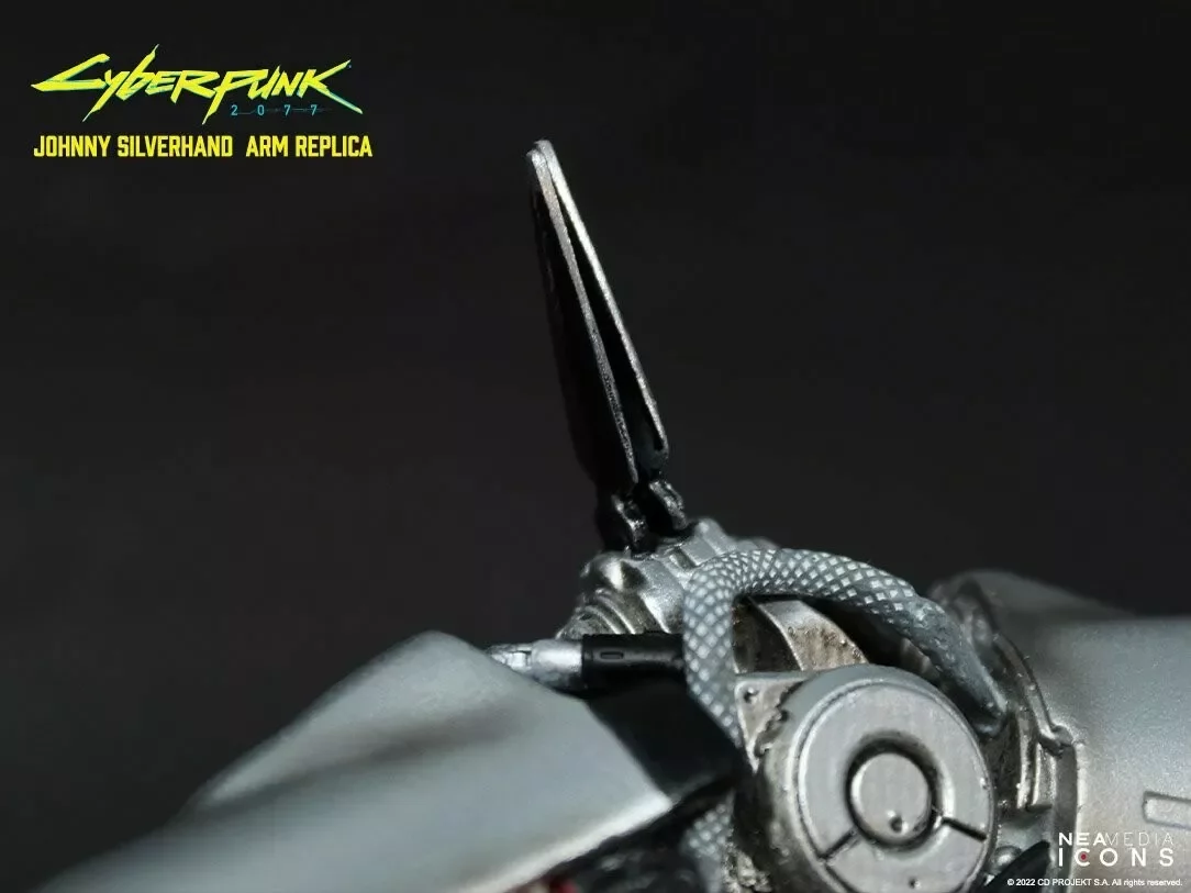 Cyberpunk: Edgerunners - Johnny Silverhand Arm Replika