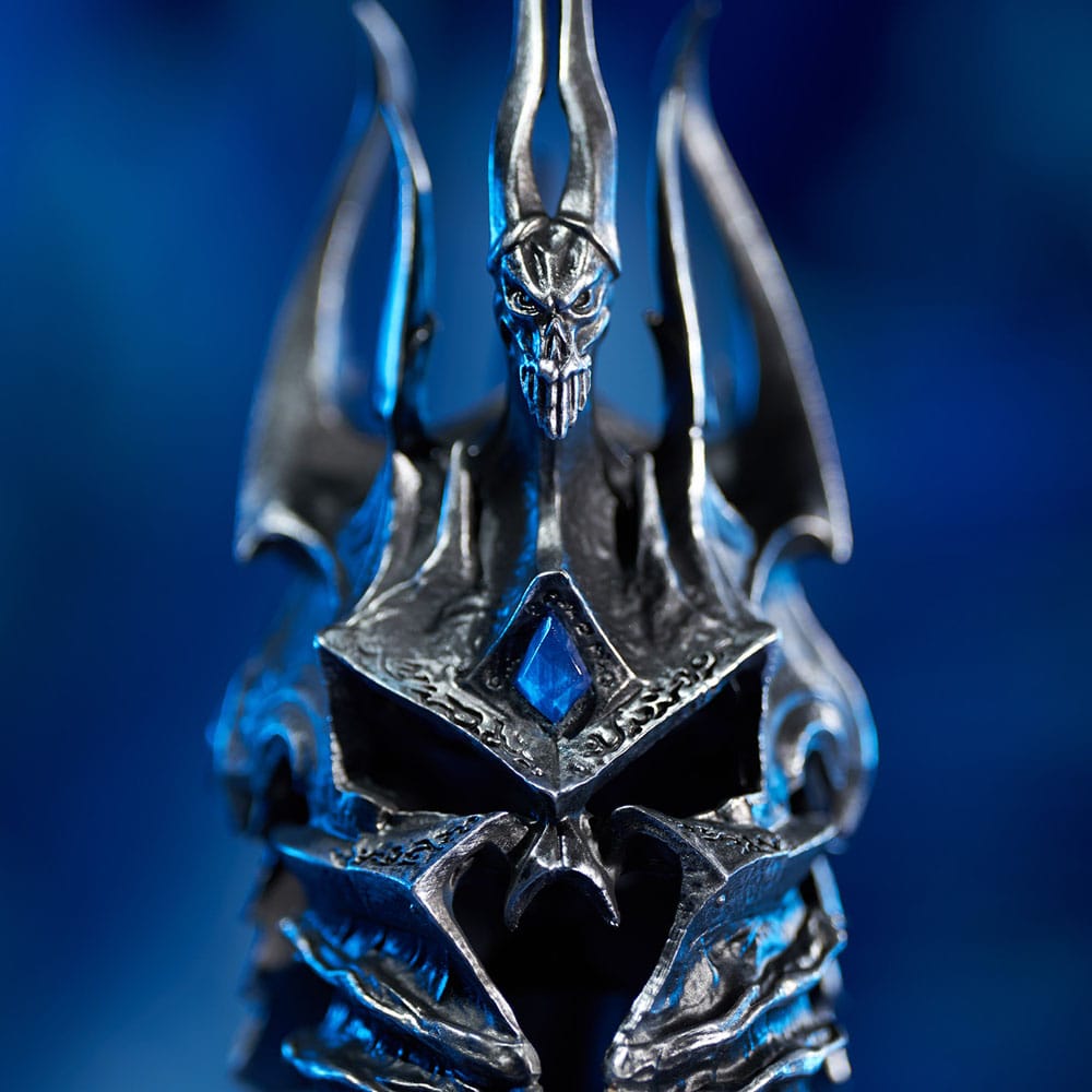 World of Warcraft - Helm of Domination Replika "Collectors Edition" [Blizzard]