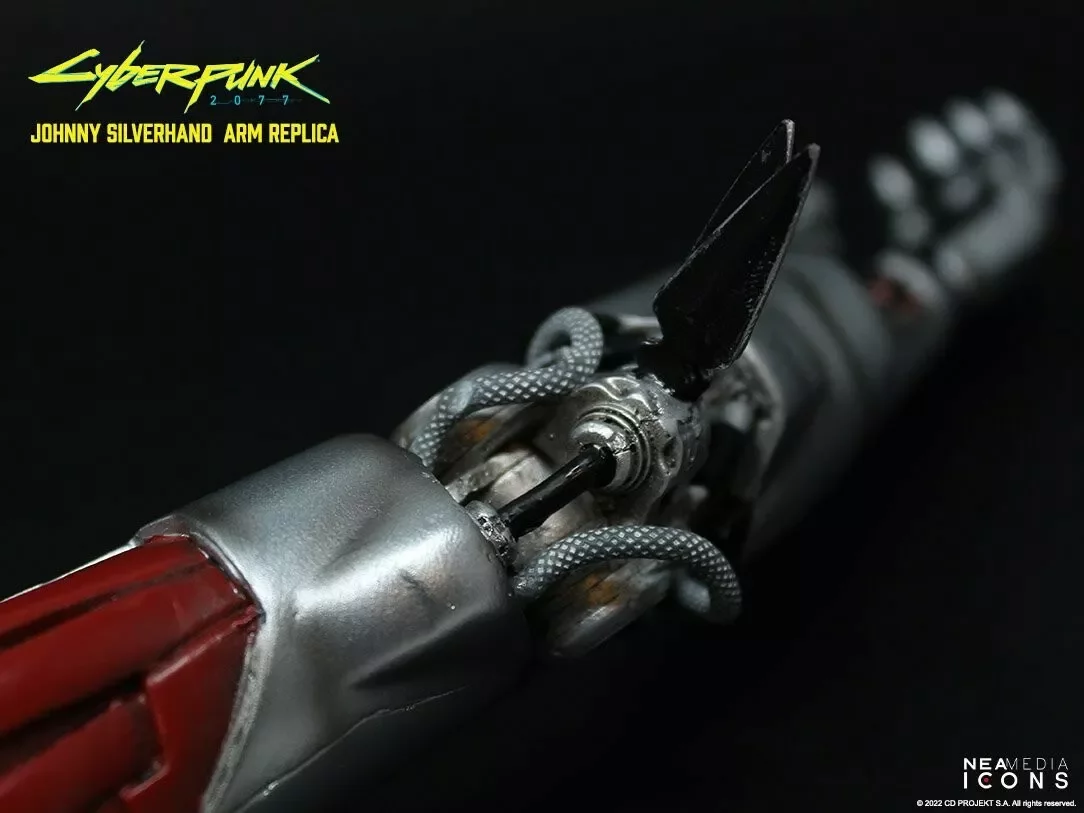 Cyberpunk: Edgerunners - Johnny Silverhand Arm Replika