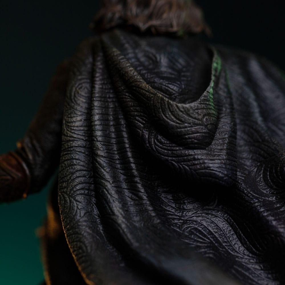 Lord of the Rings - Art Scale 1:10 Soška "Aragorn Unleashed"