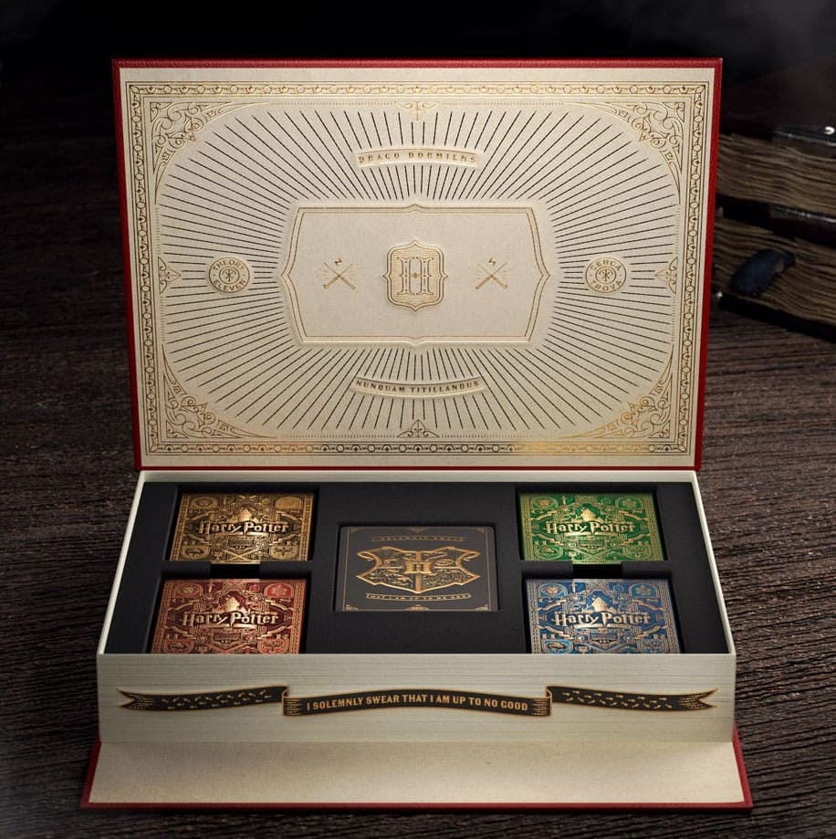 Harry Potter - Hrací Karty Luxusní Box Set