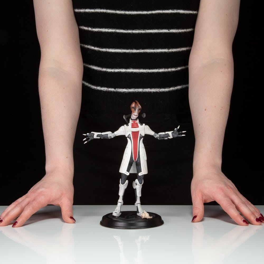 Mass Effect - Figurka Mordin Solus [Dark Horse]