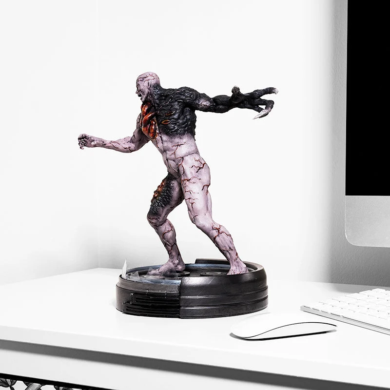 Resident Evil - Soška Tyrant T002 [Numskull]